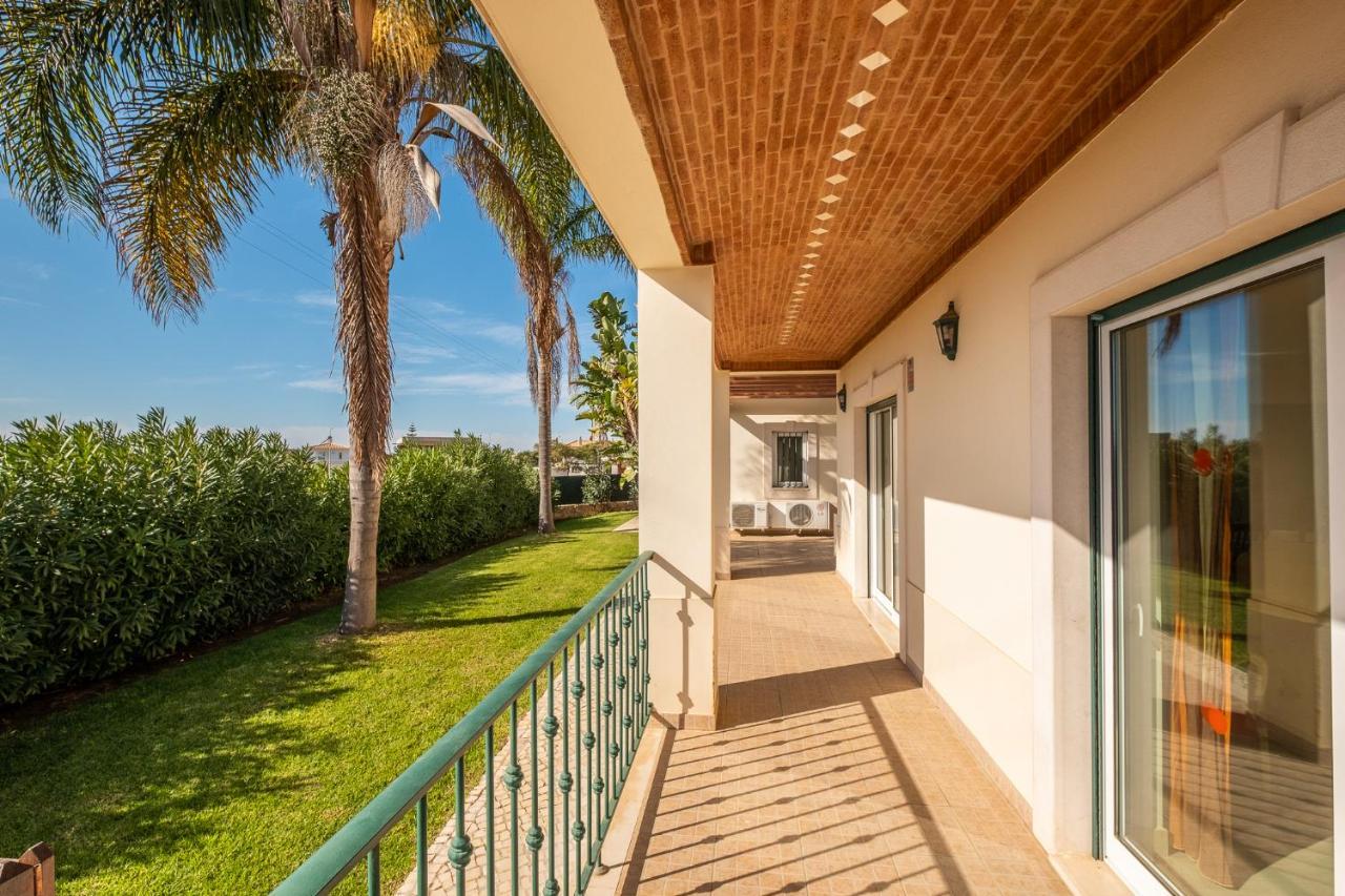 Villa Cordeiro - Heated Pool - Free Wi-Fi - Air Con Guia  Esterno foto