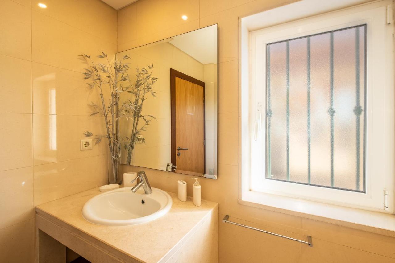 Villa Cordeiro - Heated Pool - Free Wi-Fi - Air Con Guia  Esterno foto